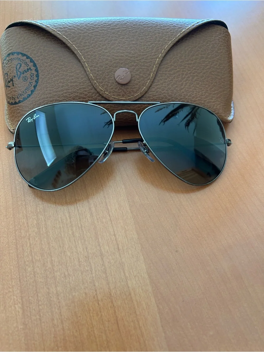 Ray-Ban Large Metal Aviator Gradient